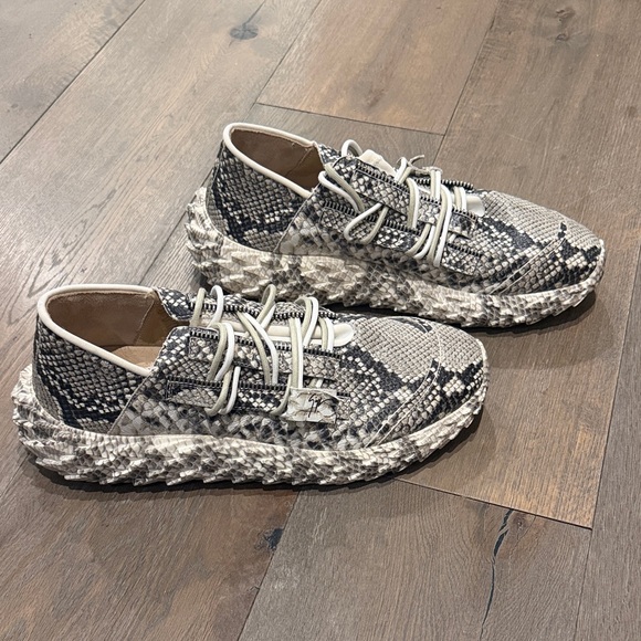 Giuseppe Zanotti Snakeskin Pattern Sneakers - Black Gray White